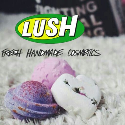 ASMR LUSH BATH BOMB (Black Rose) EXPERIENCE HERON'S Lush Cosmetics