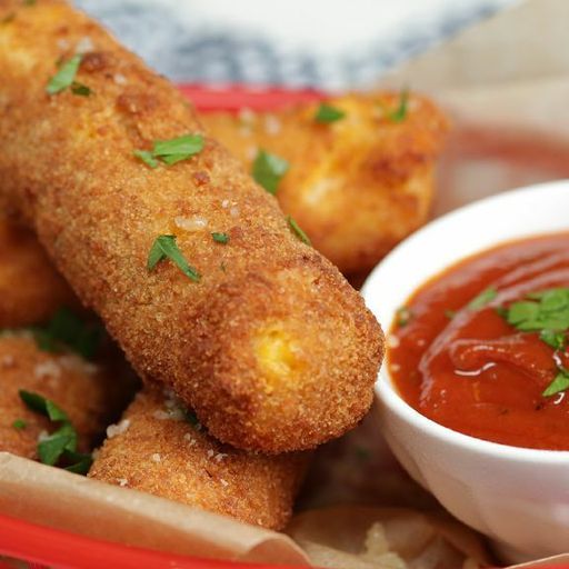 GIANT MOZZARELLA STICK | Mozzarella Sticks Amino