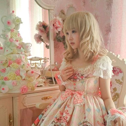 download the new version for apple Lolita